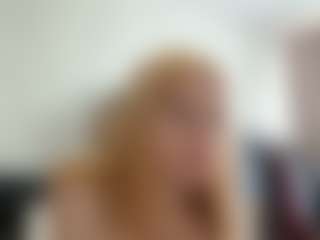 SparkleEmery's Live Sex Cam Show