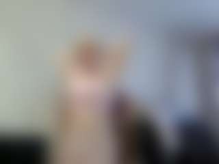 Show in cam erotica live di SparkleEmery