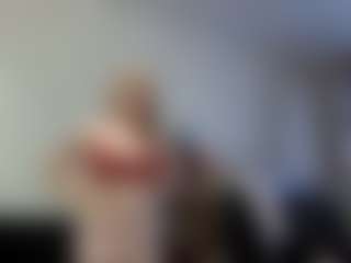 SparkleEmery's Live Sex Cam Show