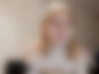 SparkleEmery's Live Sex Cam Show