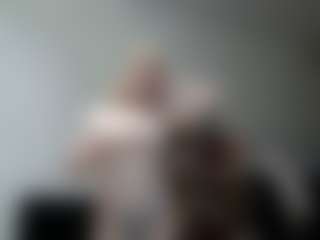 Live cam show with SparkleEmery - Arab Young Adult on Camsoda