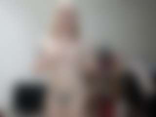 SparkleEmery's Live Sex Cam Show