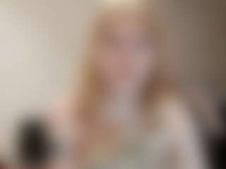 SparkleEmery's Live Sex Cam Show