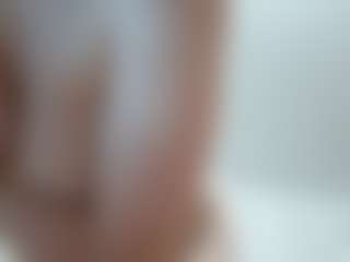 SparkleEmery's Live Sex Cam Show