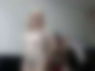 SparkleEmery's Live Sex Cam Show