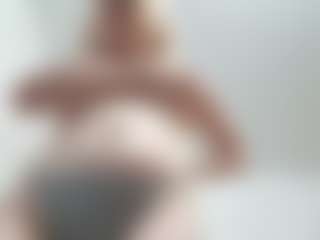 SparkleEmery's Live Sex Cam Show