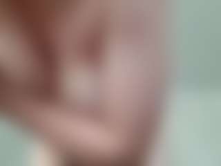 SparkleEmery's Live Sex Cam Show