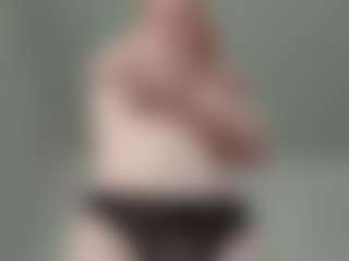 SparkleEmery's Live Sex Cam Show