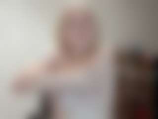Live cam show with SparkleEmery - Blonde Hair Teen (18+) on fapnchat