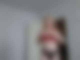 Live cam show with SparkleEmery - Blue Eyes on Gym Cam Girls