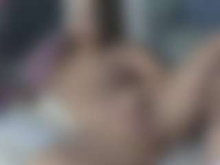 Live cam show with AlysiaVey - MILF Teen (18+) on Camsoda