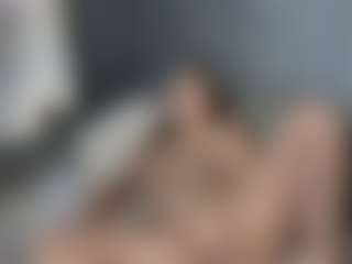 Show in cam erotica live di AlysiaVey