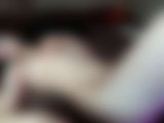 EffieTokunaga's Live Sex Cam Show