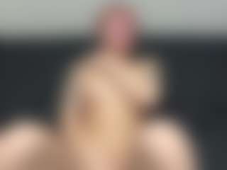 MonetMouzas's Live Sex Cam Show