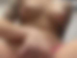 MonetMouzas's Live Sex Cam Show