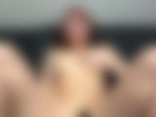 MonetMouzas's Live Sex Cam Show