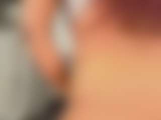 NahiaSoleil's Live Sex Cam Show