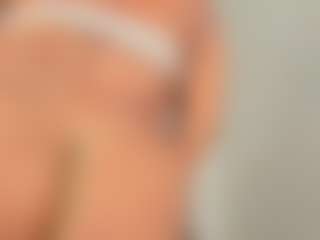 NahiaSoleil's Live Sex Cam Show