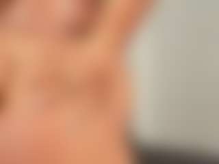 NahiaSoleil's Live Sex Cam Show