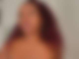 NahiaSoleil's Live Sex Cam Show
