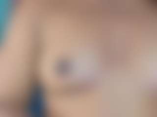 NahiaSoleil's Live Sex Cam Show