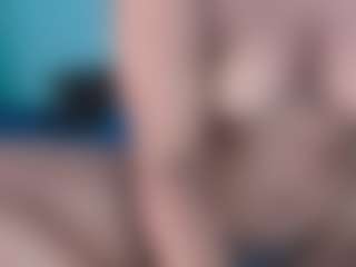 NahiaSoleil's Live Sex Cam Show
