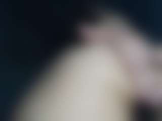 Roxannaparker's Live Sex Cam Show