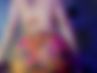 Roxannaparker's Live Sex Cam Show