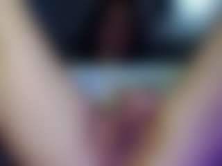 Roxannaparker's Live Sex Cam Show