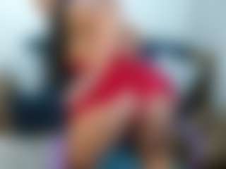 Live cam show with karolay94 - Ebony MILF on Camsoda