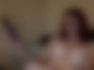 Live cam show with Peaches9232 - Small Tits on CamwithHer