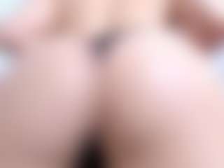 sweet-helena's Live Sex Cam Show