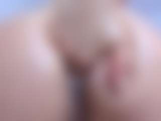 sweet-helena's Live Sex Cam Show