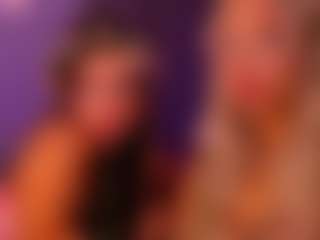 KiaraKiy's Live Sex Cam Show