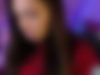 Live cam show with KiaraKiy - New Big Ass on intimatelivegirls.com