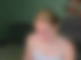 Live cam show with Rihana-Nell - Ass Clapping on Camsoda
