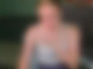 Live cam show with Rihana-Nell - Blue Eyes on Cam Slut