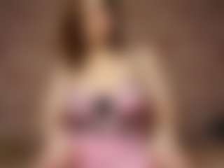Live cam show with ChristiaCibrian - New Sexwebcam on LiveSexCams6