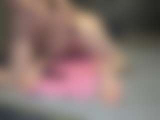 comehavefunwithusxx's Live Sex Cam Show