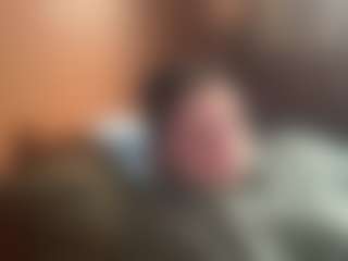 Live cam show with NedaGaunce - New Brown Eyes on Camsoda