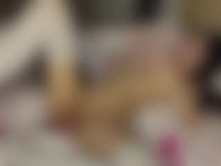 AlbertaFoulks's Live Sex Cam Show
