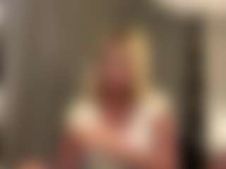 Eline's Live Sex Cam Show