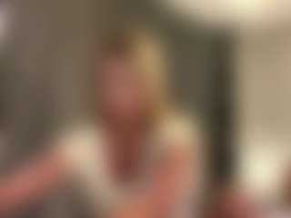 Eline's Live Sex Cam Show