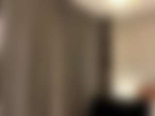 Eline's Live Sex Cam Show