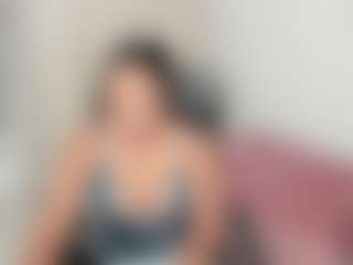 Live cam show with Nahomi01 - New Big Tits on thefappeningchat.com