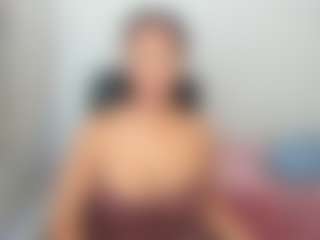 Nahomi01's Live Sex Cam Show
