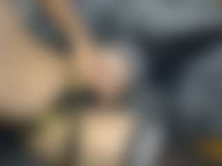 Skibbystrips's Live Sex Cam Show