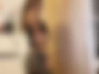 LeonorLangsam's Live Sex Cam Show