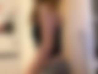 LeonorLangsam's Live Sex Cam Show