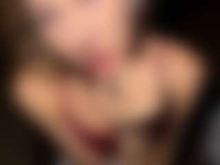 LeonorLangsam's Live Sex Cam Show